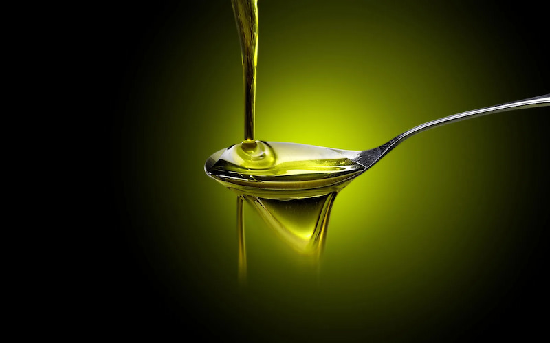تصویر 3 از روغن زیتون تصفیه شده فومنات مناسب پخت و پز روزانه